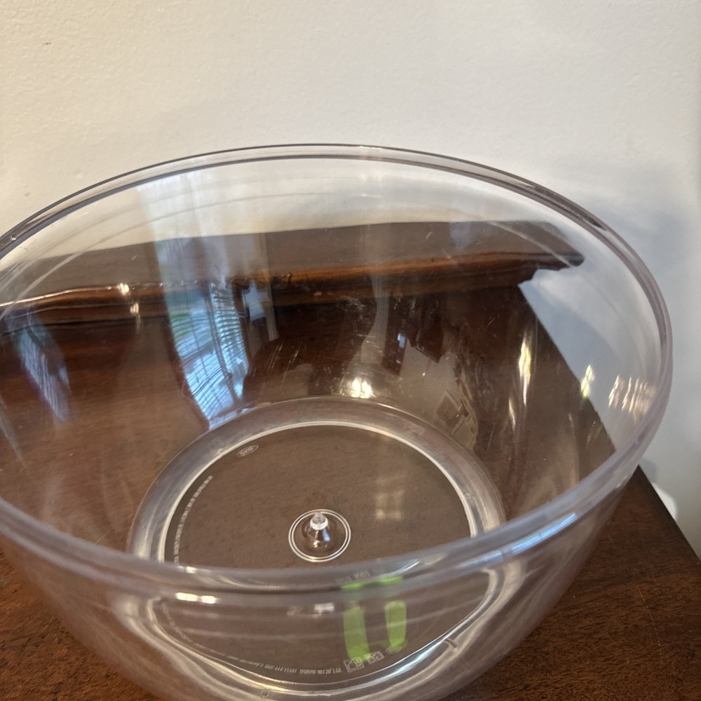 OXO Salad Spinner - Clear With Black Button 10.5" - Picture 4 of 13